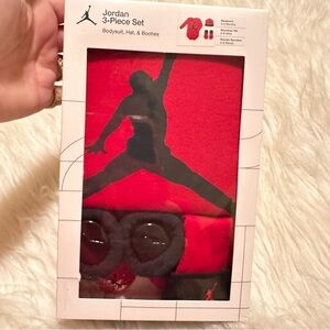 Baby Nike Gift Set